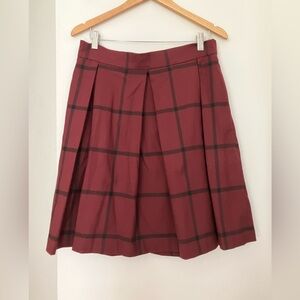 Banana Republic Pleated Skirt size 12 Petite